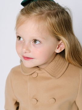 camel coat girl