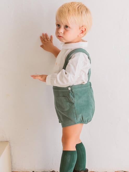 Bermuda niño con tirante. Pana verde 