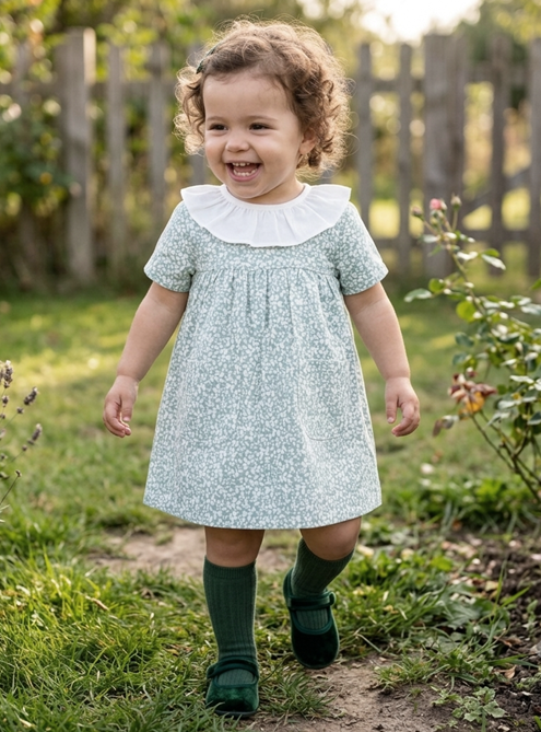 jesusito niña verde