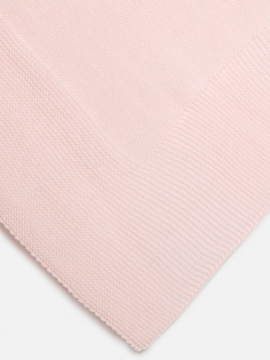 pink blanket knitted