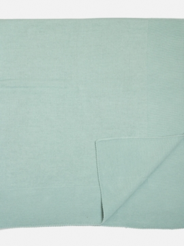 grey blanket knitted