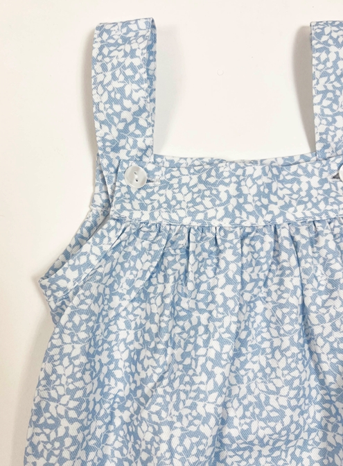 peto bebé hojas azules