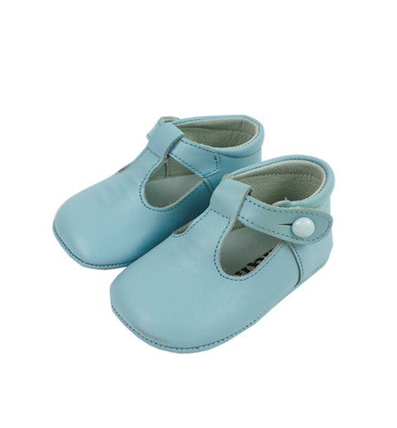 Zapatos bebé piel pepito azul claro suela blanda